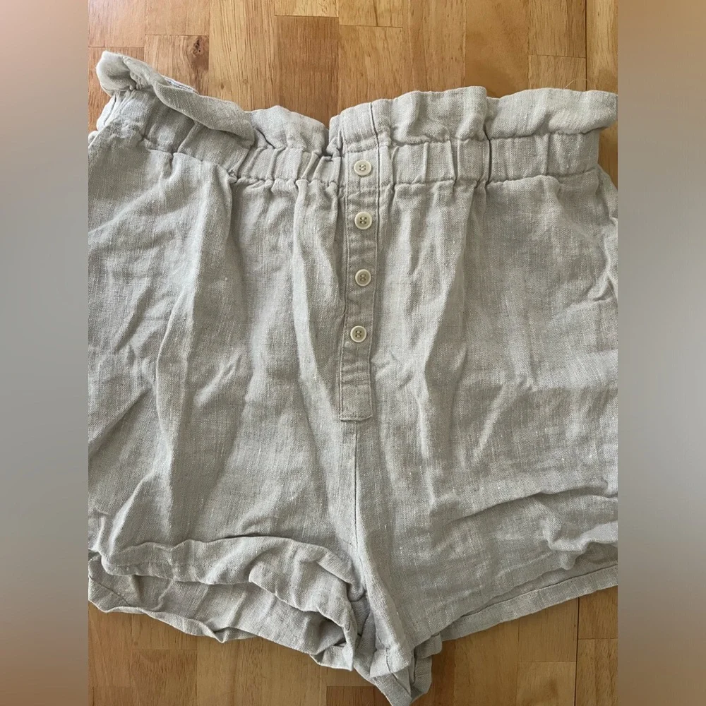 Reformation Paper Bag Linen Shorts - Size 8